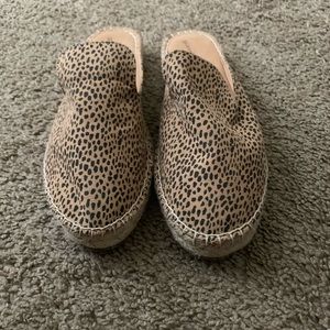 Leopard Print Mules!